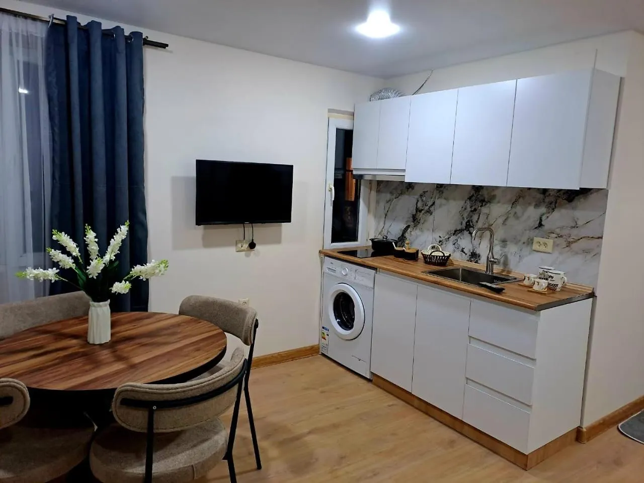 Apartment Giorgi Mazniasvhili Batumi Georgia