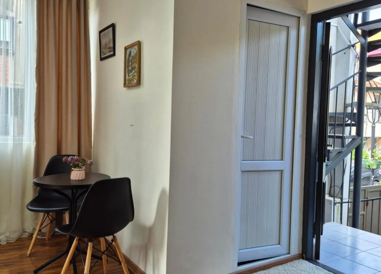 Apartment Giorgi Mazniasvhili Batumi Georgia