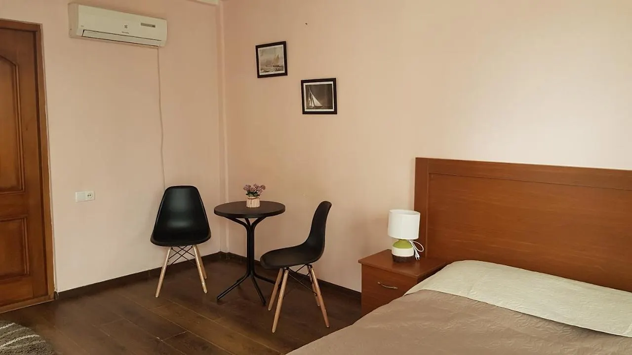 Apartment Giorgi Mazniasvhili Batumi 0*,